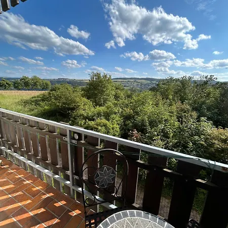 Luxus Am Dreiburgenblick 公寓 *